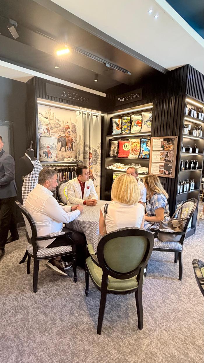 BODRUM SHOWROOM / 3